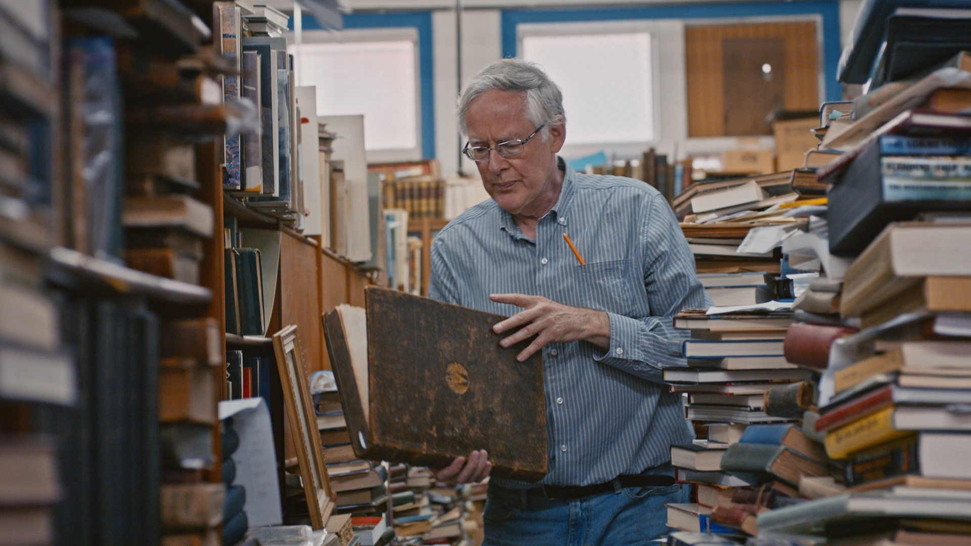 150 Stories that Shape British Columbia - E48 - The Man with 100,000 Books 150 Stories that Shape British Columbia - E48 - The Man with 100,000 Books