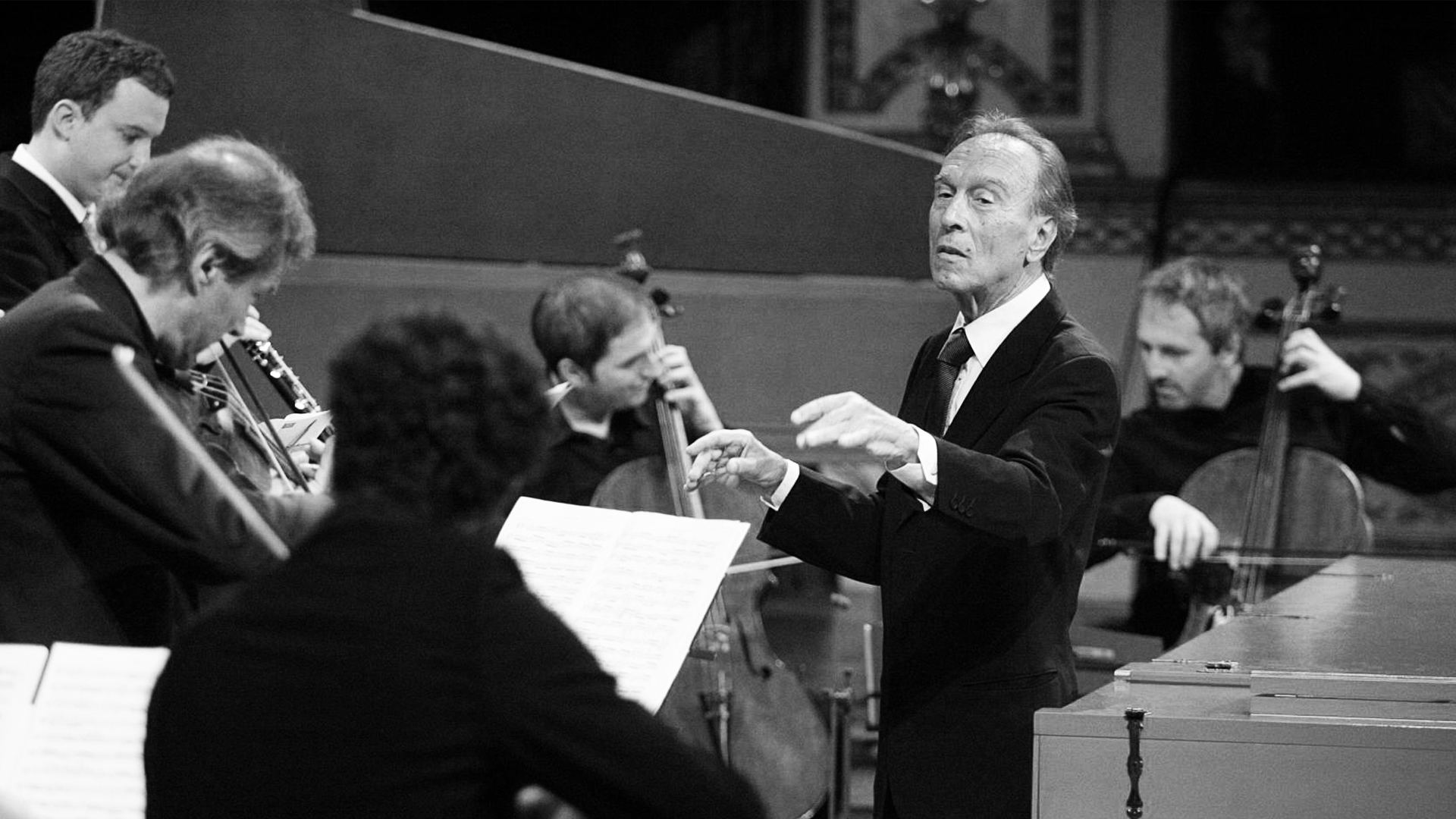 Bach: The Brandenburg Concertos Bach: The Brandenburg Concertos