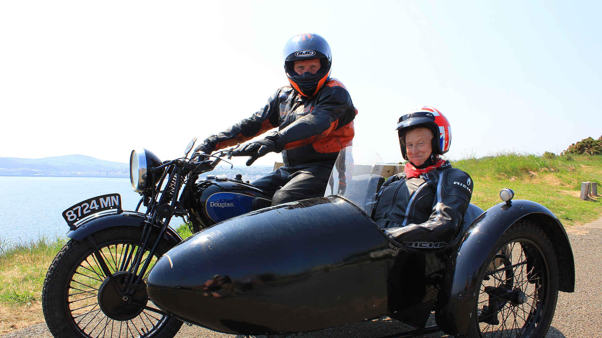 Coast - S8E1 - Invaders of the Isles