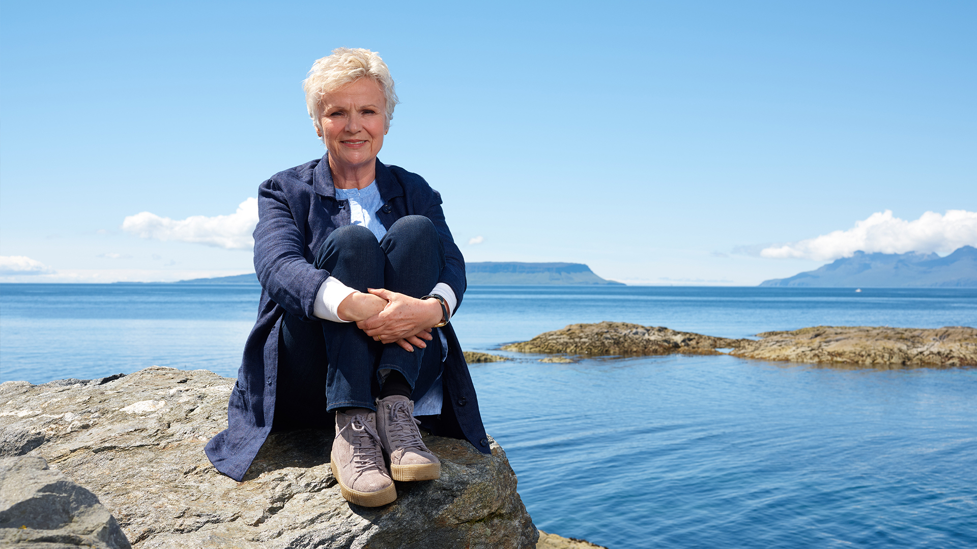 Coastal Railways with Julie Walters - E1 - West Highlands Coastal Railways with Julie Walters - E1 - West Highlands