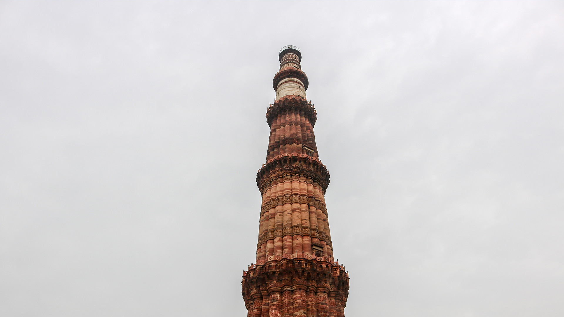 Dan Cruickshank's Adventures in Architecture - E4 - Disaster