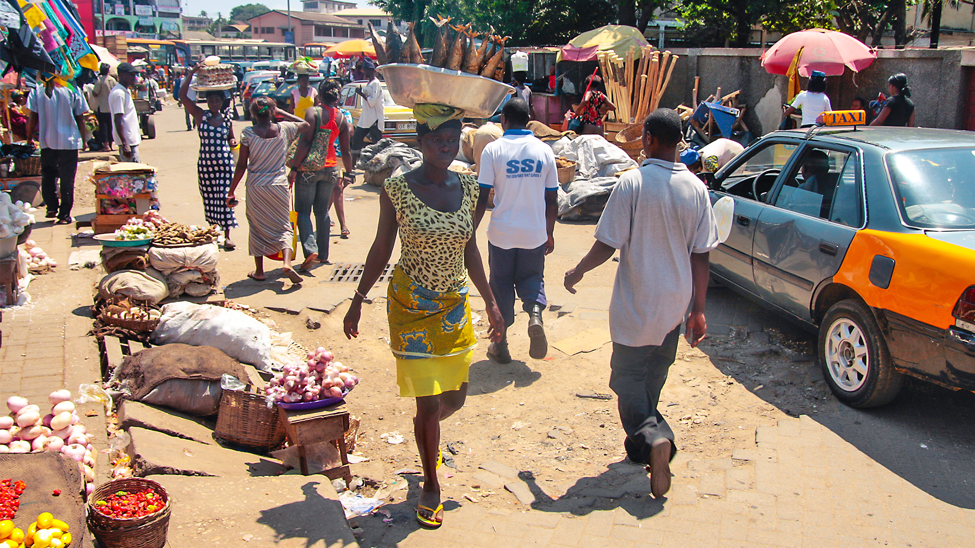 Globe Trekker Africa - E8 - Ghana and the Ivory Coast