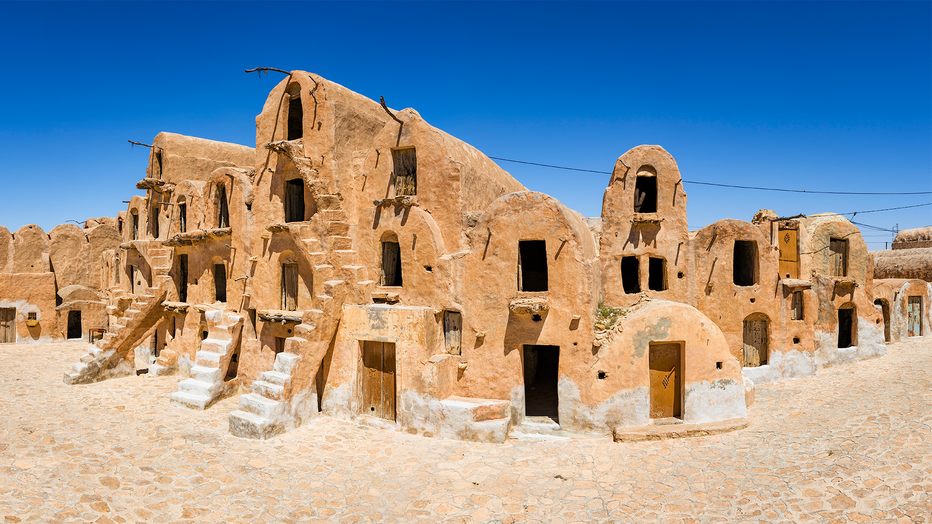 Globe Trekker Classics  - E10 - Tunisia and Libya