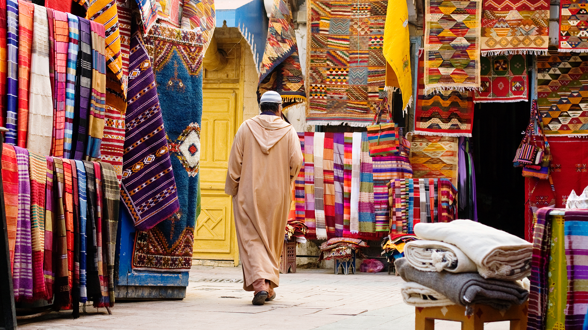 Globe Trekker Middle East and North Africa  - E7 - Morocco