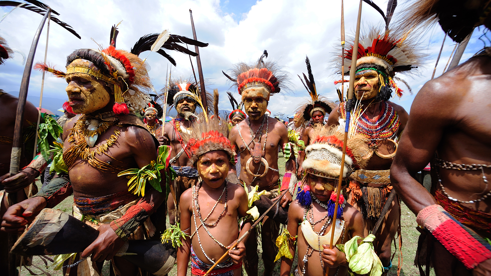 Globe Trekker Pacific  - E6 - Trekking the Pacific: The Cook Islands & Kokoda Trail, Papua New Guinea