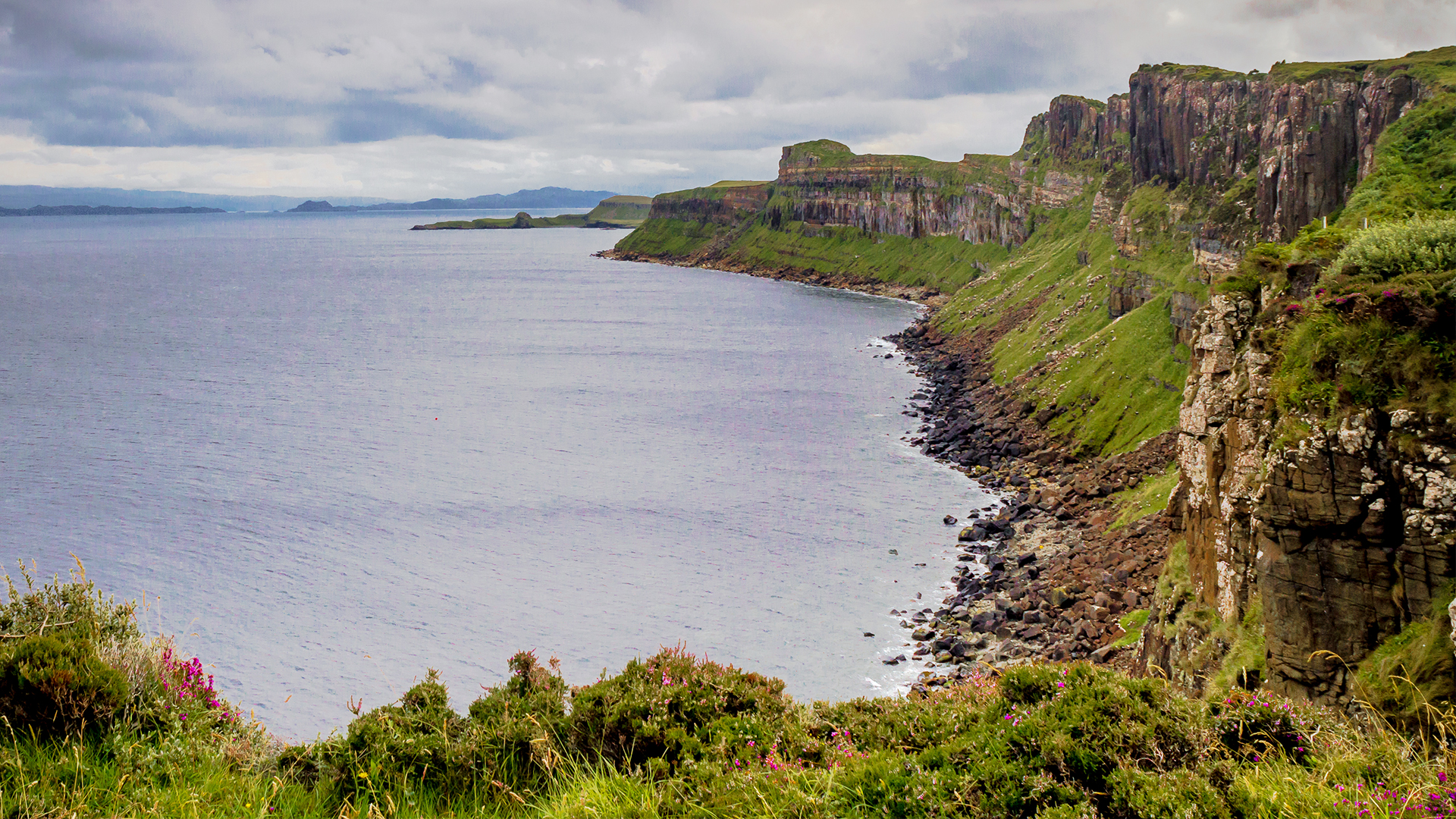 Grand Tours of Scotland - S1E5 - In Search of Perfect Isolation