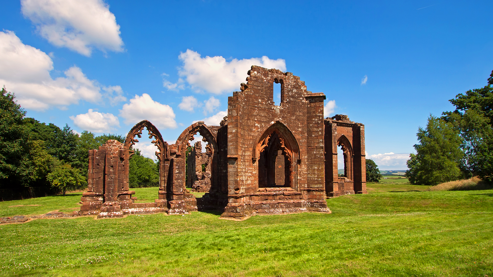 Grand Tours of Scotland - S3E2 - The Feminine Touch