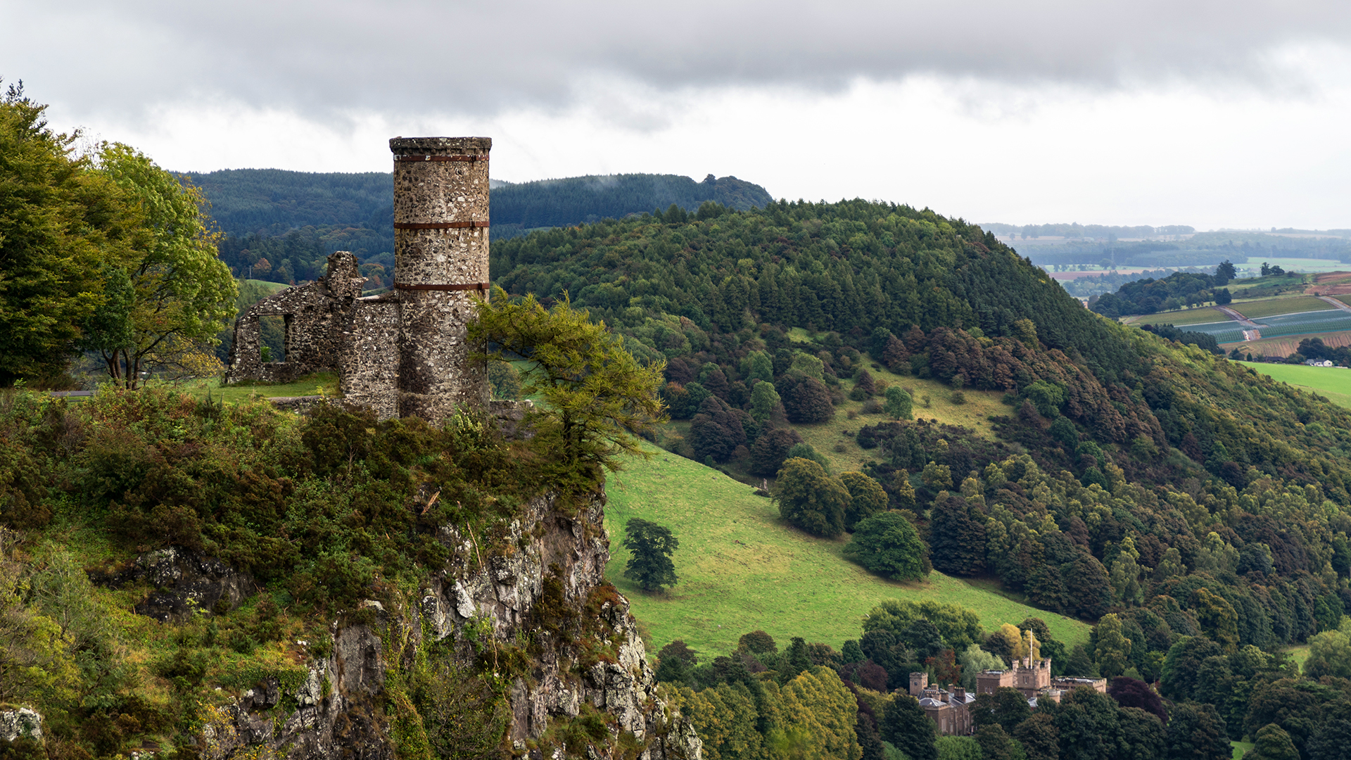 Grand Tours of Scotland - S3E4 - A Bed for the Night