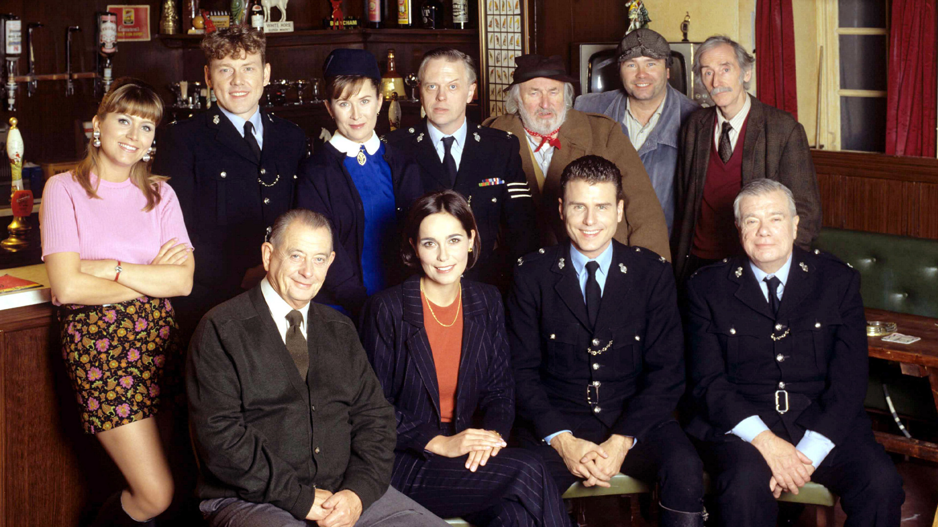 Heartbeat - S9E1 - Manoeuvres in the Dark