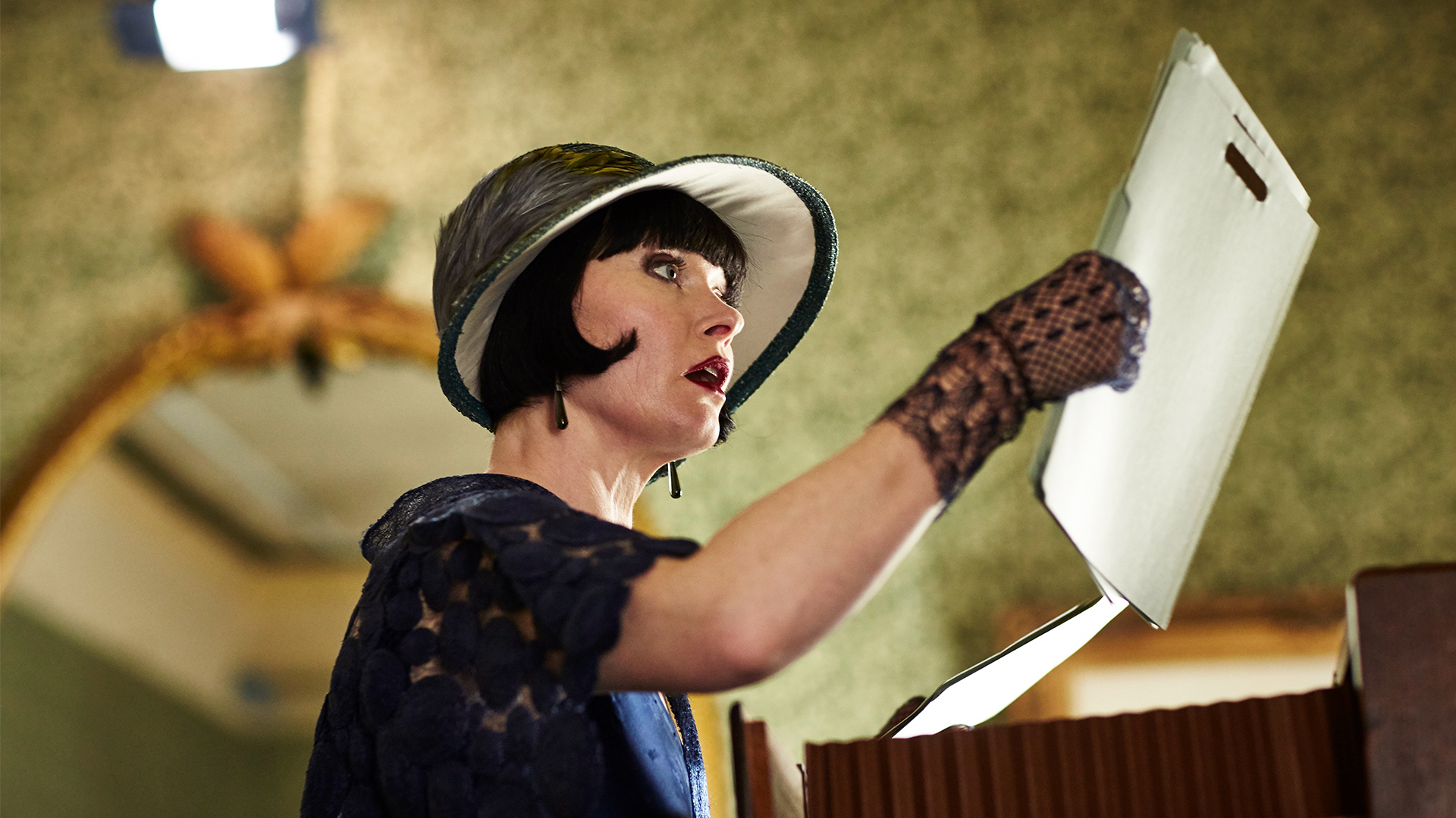 Miss Fisher's Murder Mysteries - S3E5 - Death and Hysteria