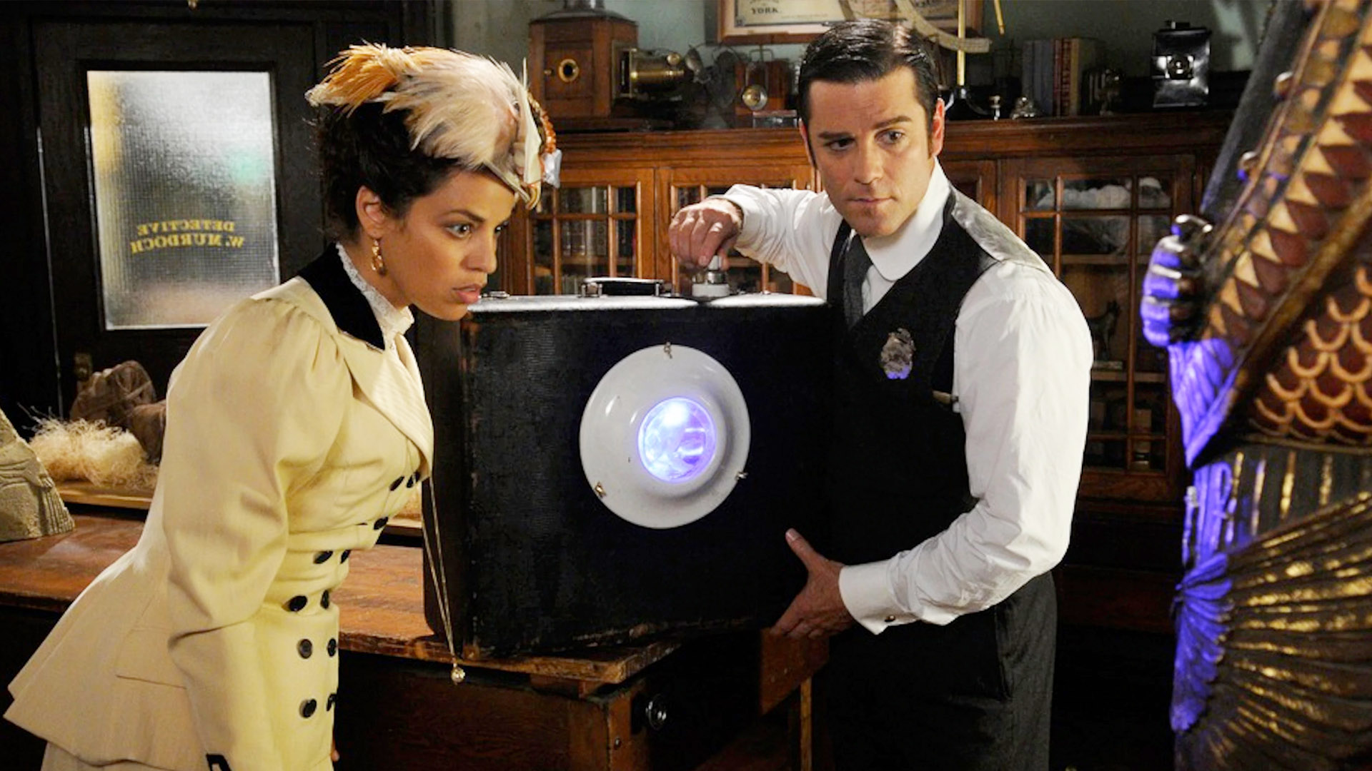 Murdoch Mysteries - S5E3 - Evil Eye of Egypt Murdoch Mysteries - S5E3 - Evil Eye of Egypt