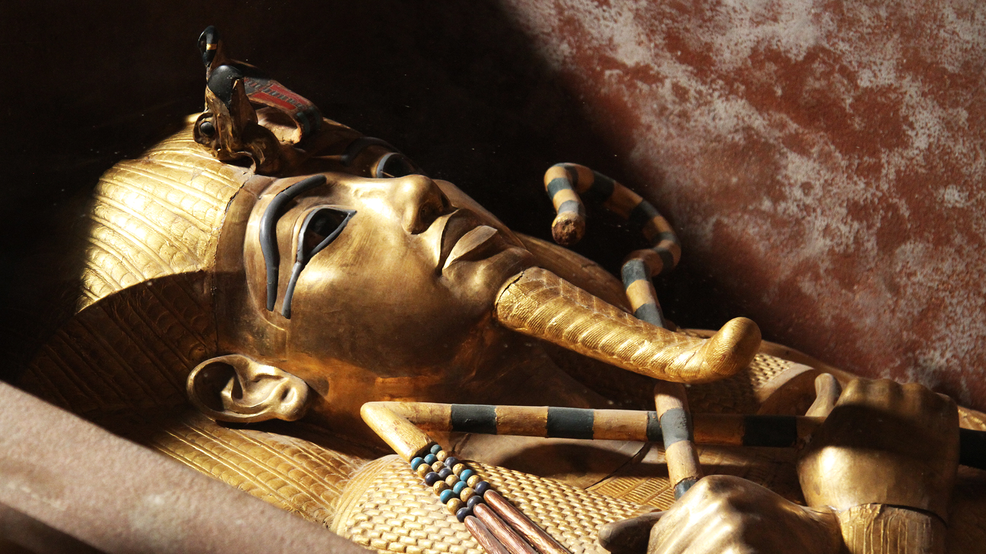 The Nile: 5000 Years of History The Nile: 5000 Years of History