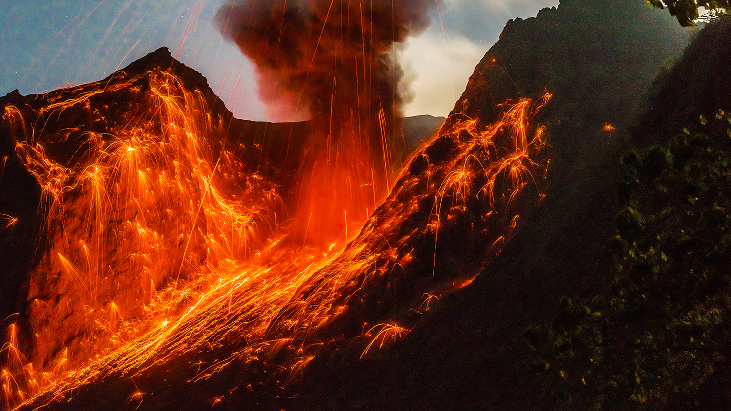 Volcanic Odysseys - S2E1 - Volcanic Odysseys