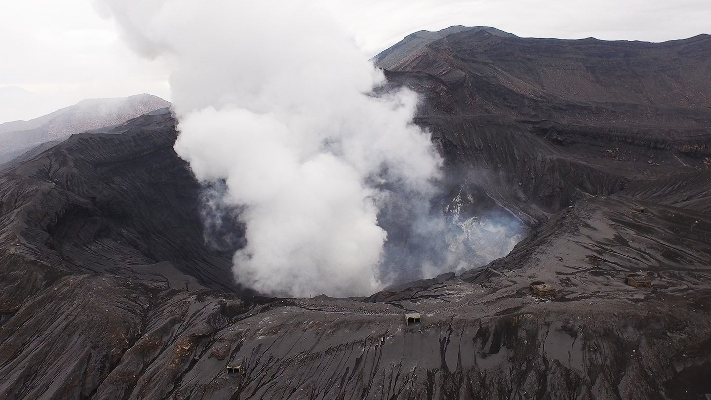 Volcanic Odysseys - S2E5 - In the Path of Danger - Hawaii